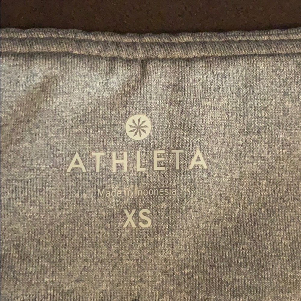 🏃🏻‍♀️ Athleta Ready Set Short 🏃🏻‍♀️ - Picture 3 of 7